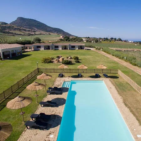 Tenute Costadoria 农家乐 *