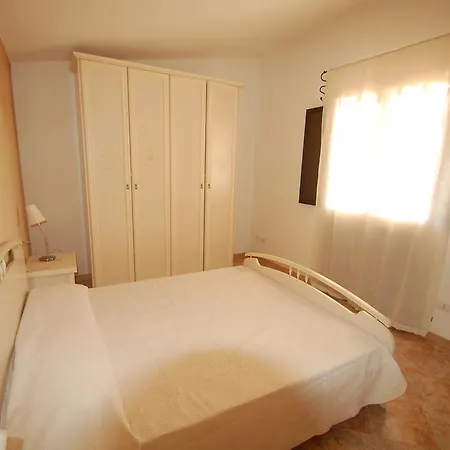 Tenute Costadoria 农家乐 *